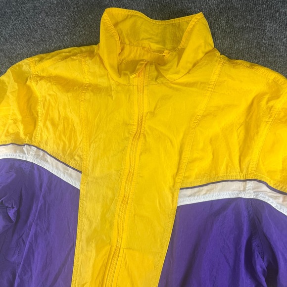 Los Angeles Lakers Windbreaker Jacket Mens Small Yellow Nike Basketball Team NBA - Picture 2 of 14